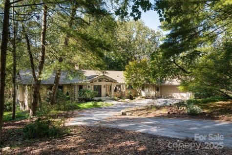5 Holly Hill Road Asheville NC 28803