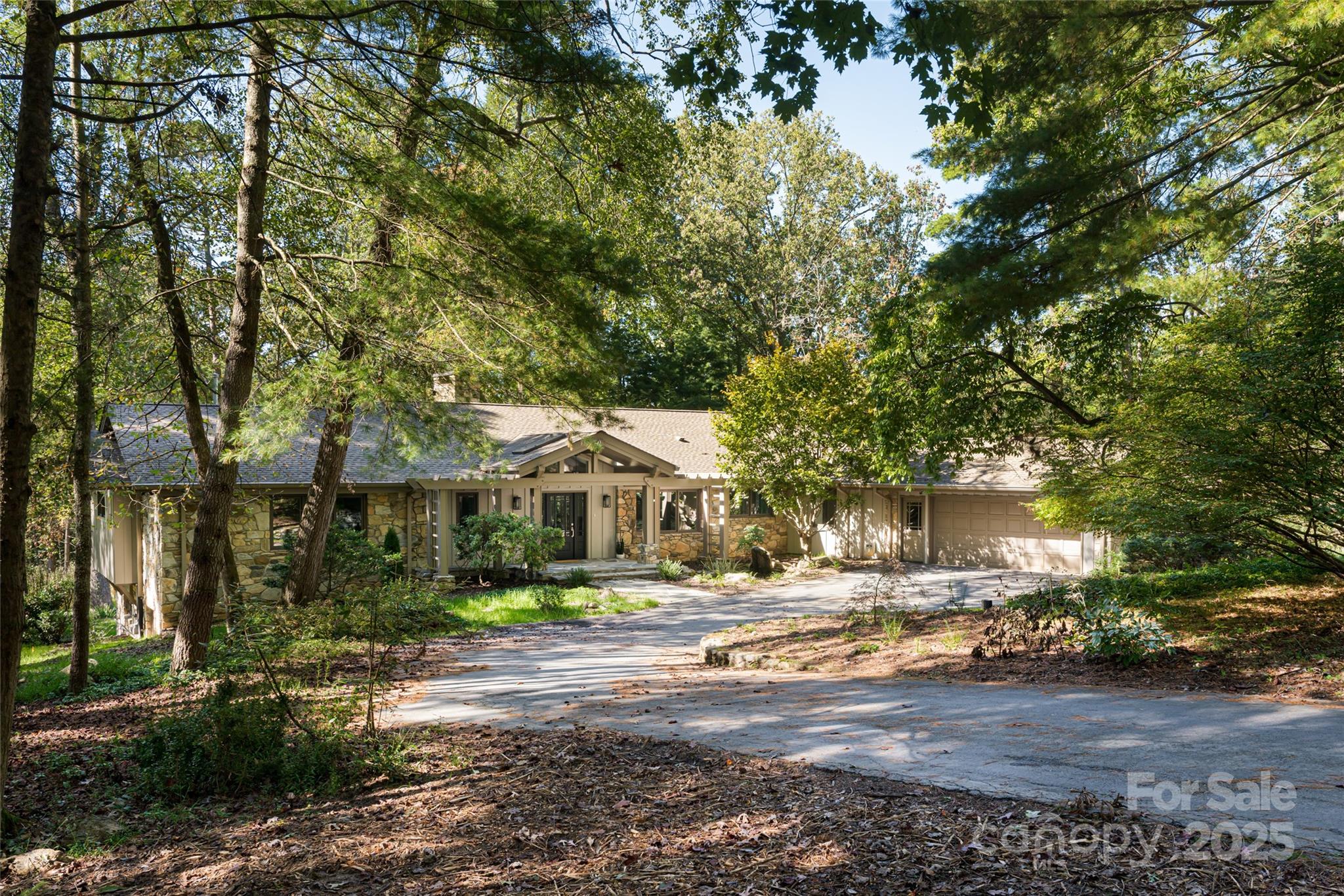 5 Holly Hill Road Asheville NC 28803