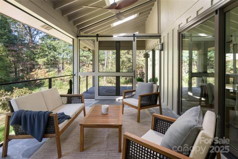 5 Holly Hill Road Asheville NC 28803