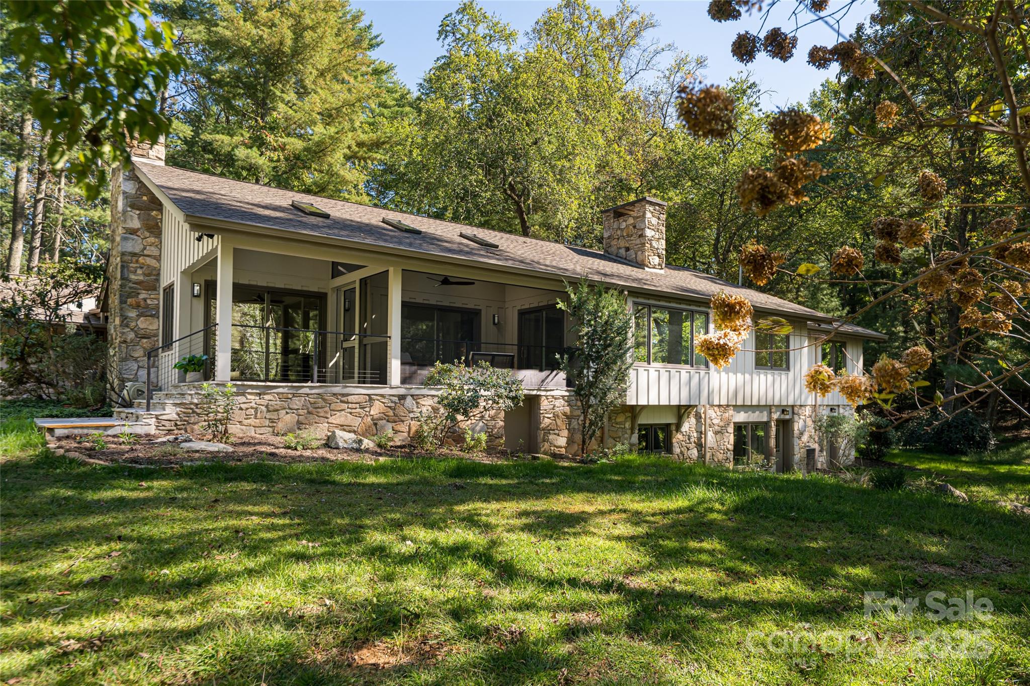 5 Holly Hill Road Asheville NC 28803