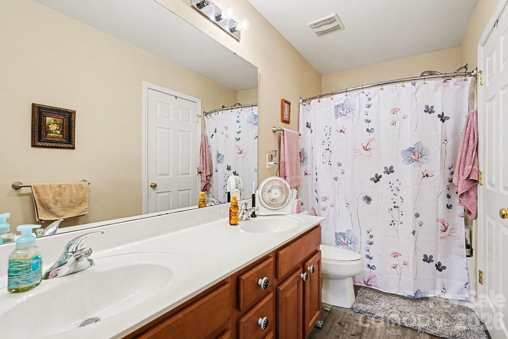 747 Rock Lake Glen Fort Mill SC 29715