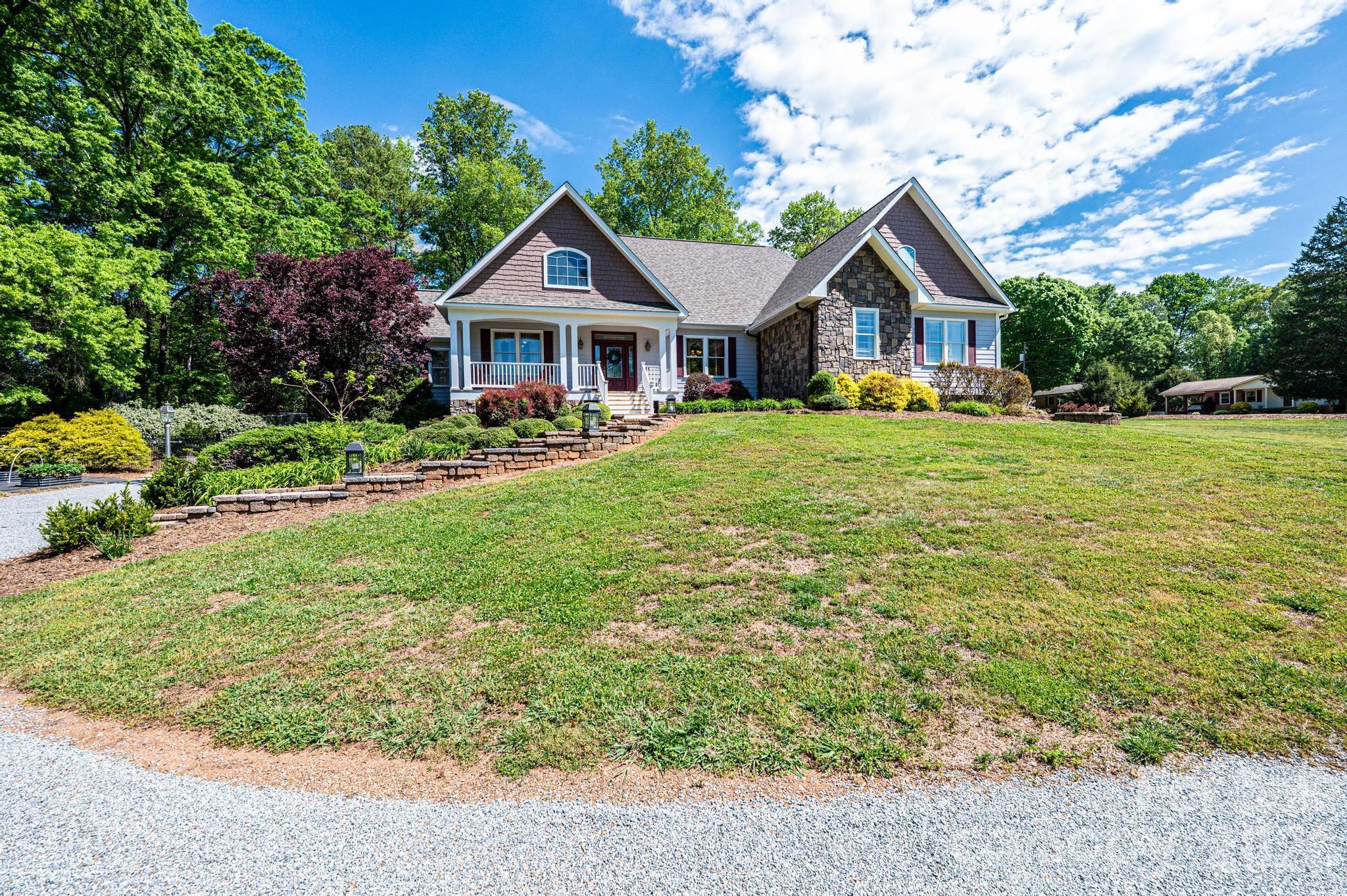 3085 James Street Catawba NC 28609