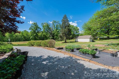 3085 James Street Catawba NC 28609