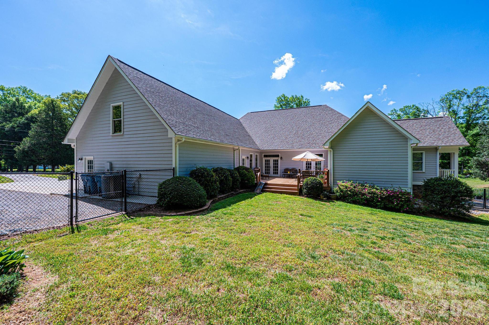 3085 James Street Catawba NC 28609