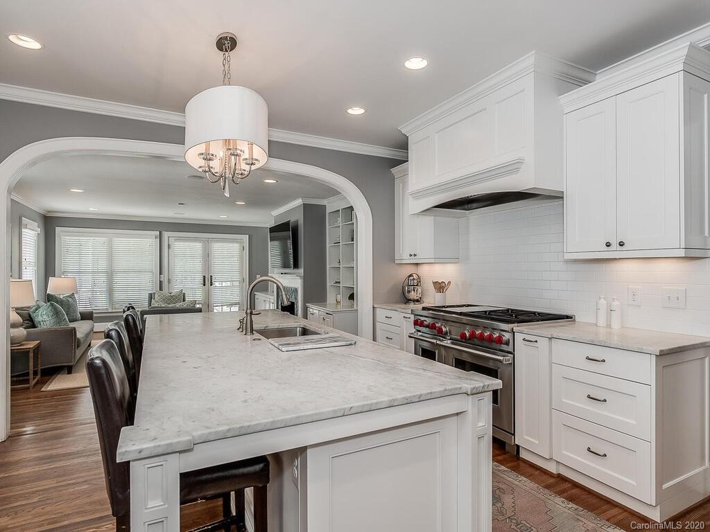 1701 Scotland Avenue Charlotte NC 28207
