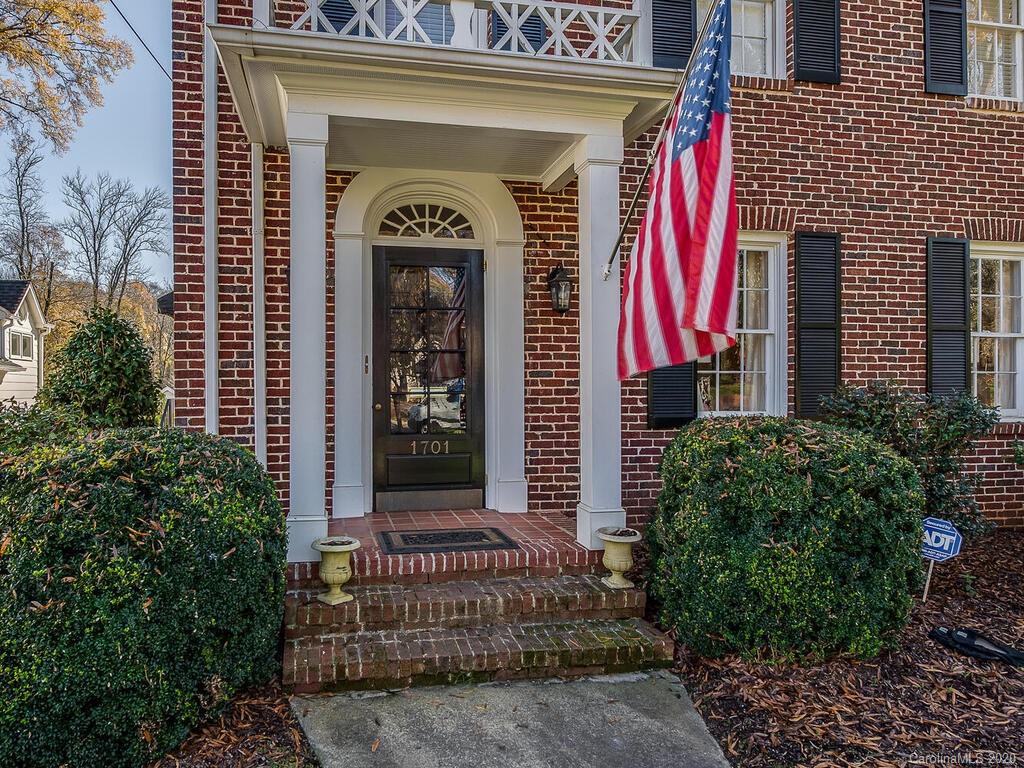 1701 Scotland Avenue Charlotte NC 28207