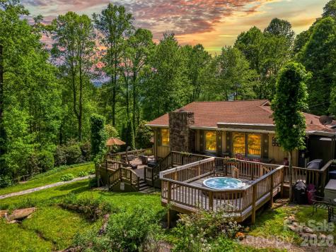 218 Red Oak Drive Maggie Valley NC 28751