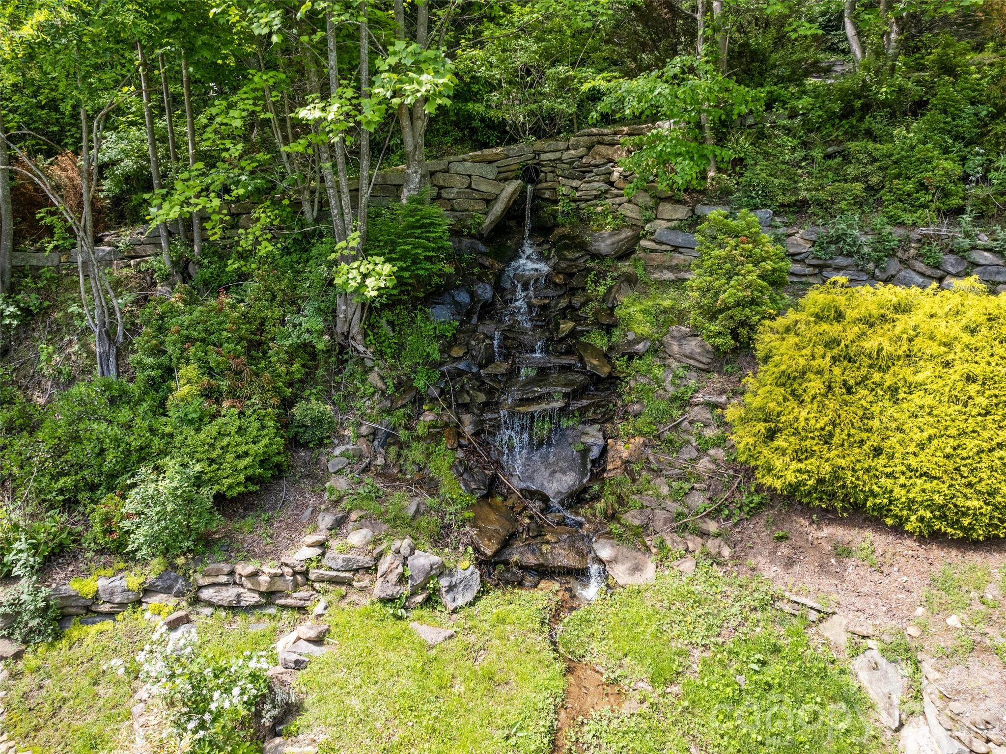 218 Red Oak Drive Maggie Valley NC 28751