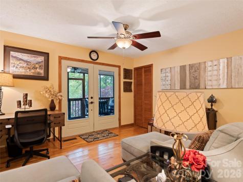 218 Red Oak Drive Maggie Valley NC 28751