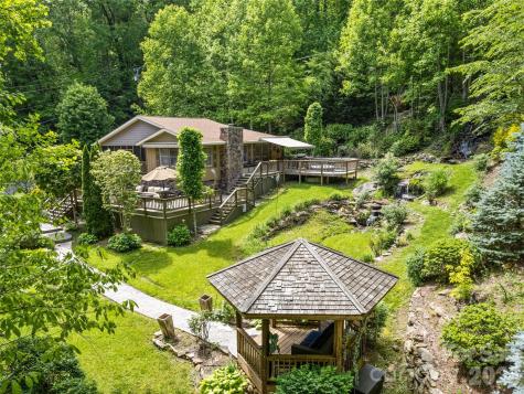 218 Red Oak Drive Maggie Valley NC 28751