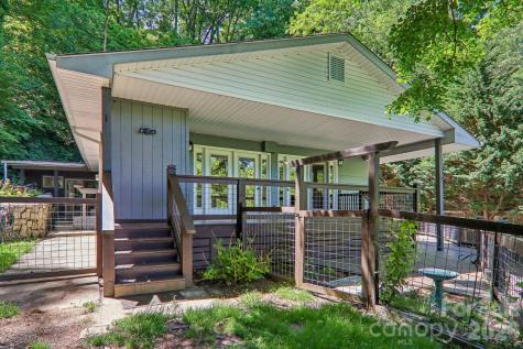 224 Highlands Loop Maggie Valley NC 28751