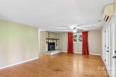 224 Highlands Loop Maggie Valley NC 28751
