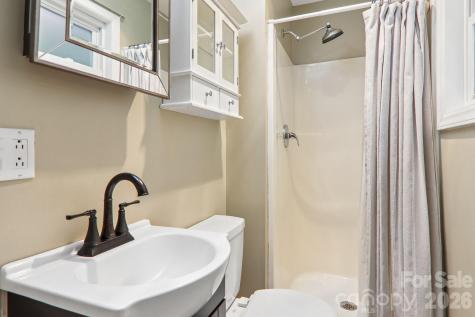 224 Highlands Loop Maggie Valley NC 28751