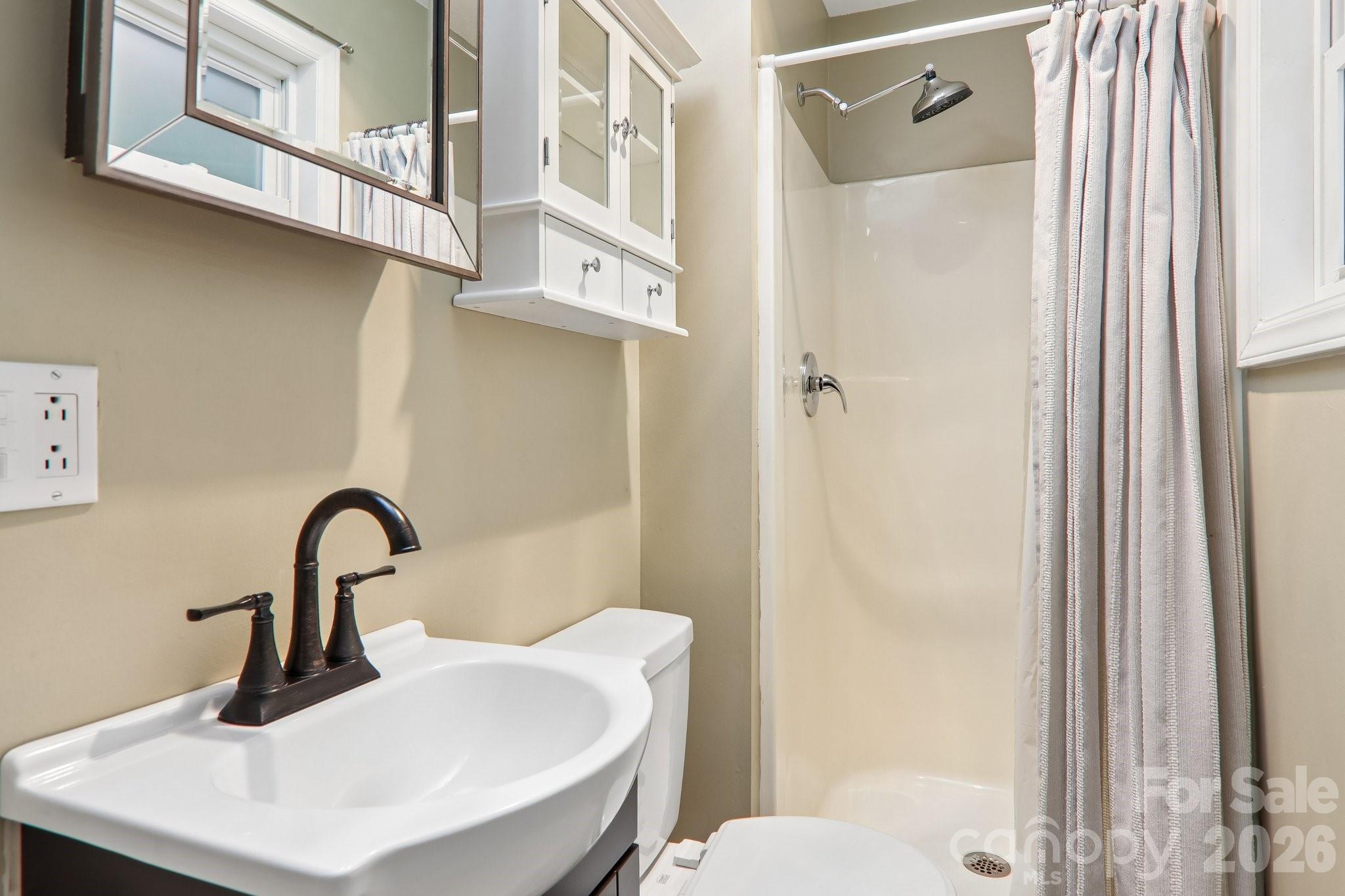 224 Highlands Loop Maggie Valley NC 28751