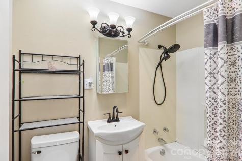 224 Highlands Loop Maggie Valley NC 28751