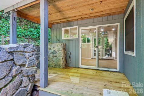 224 Highlands Loop Maggie Valley NC 28751