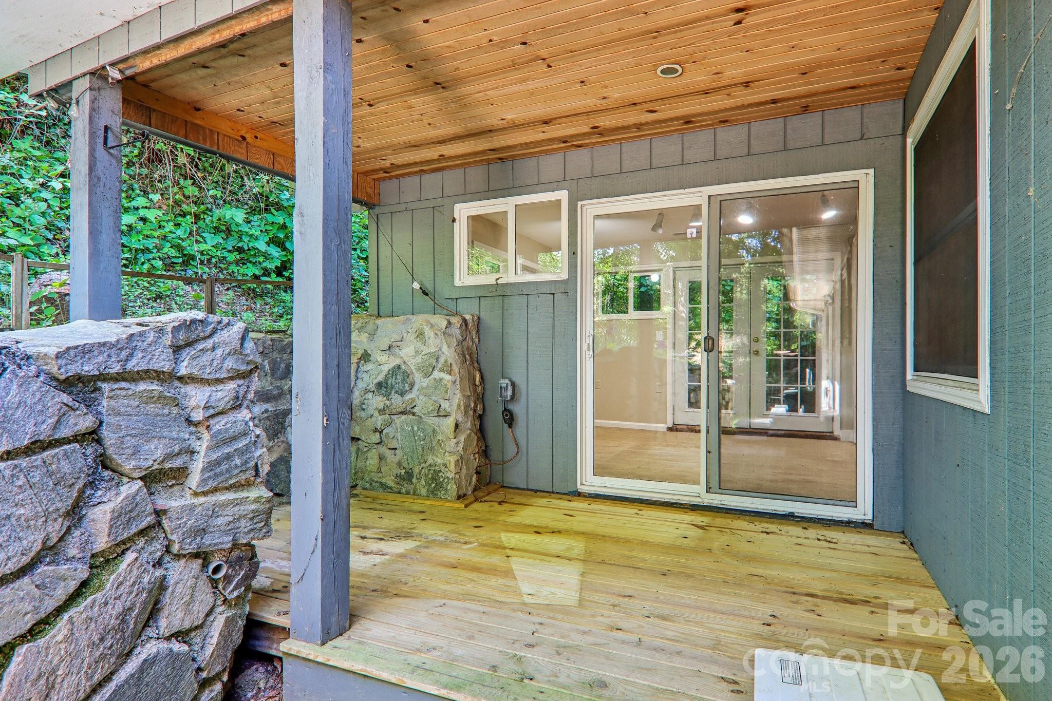 224 Highlands Loop Maggie Valley NC 28751