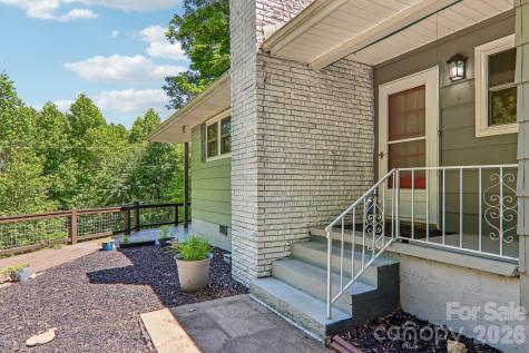 224 Highlands Loop Maggie Valley NC 28751