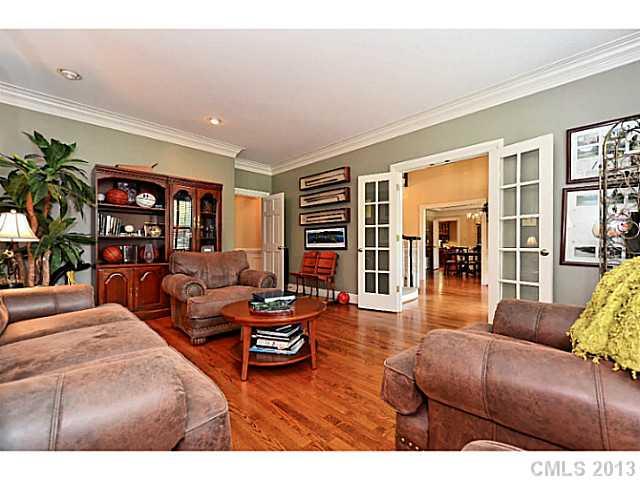 3319 Meadow Bluff Drive Charlotte NC 28226