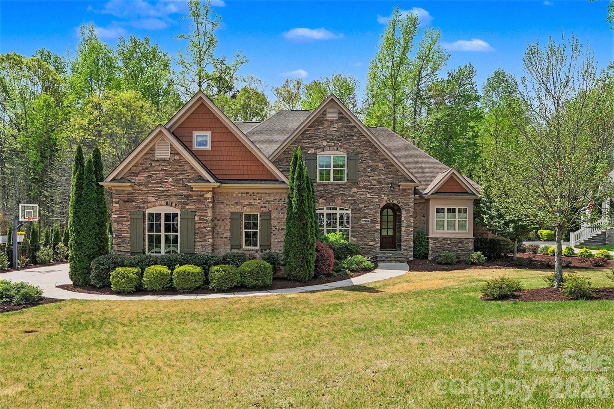 17909 Nodghia Circle Davidson NC 28036