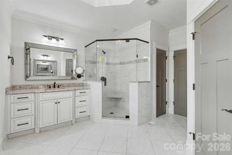 17909 Nodghia Circle Davidson NC 28036
