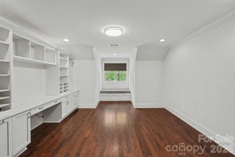 17909 Nodghia Circle Davidson NC 28036