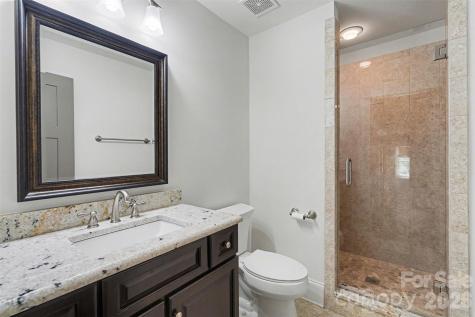 17909 Nodghia Circle Davidson NC 28036