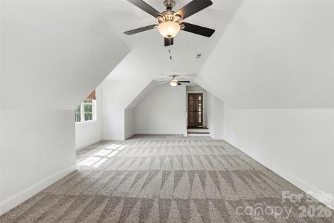 17909 Nodghia Circle Davidson NC 28036