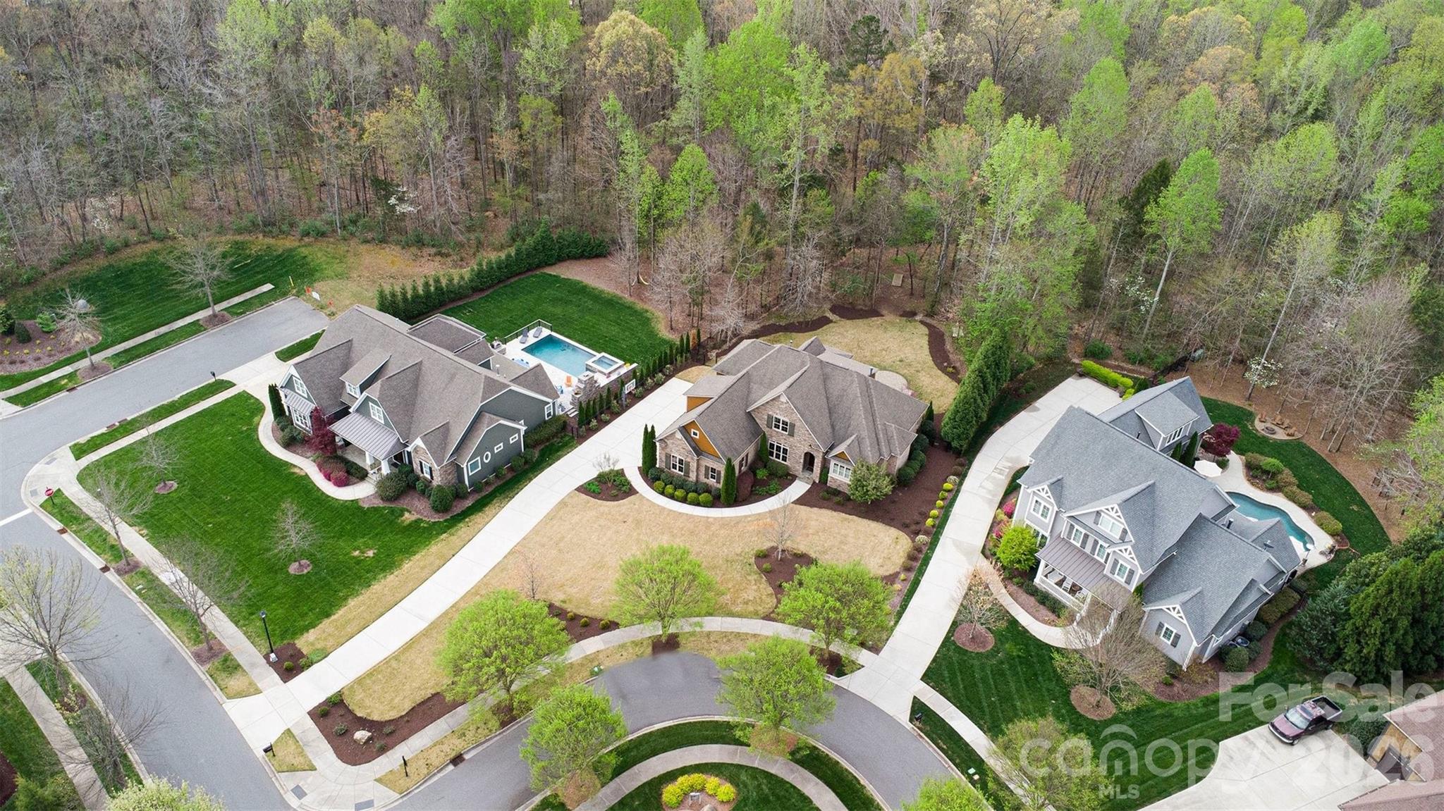 17909 Nodghia Circle Davidson NC 28036