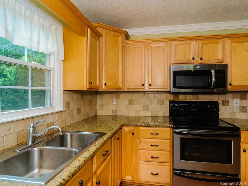 455 Creekside Drive Asheville NC 28804