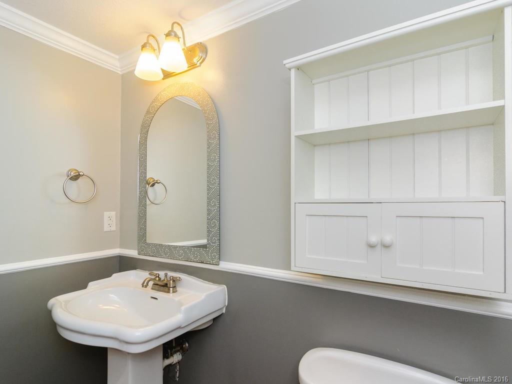 455 Creekside Drive Asheville NC 28804