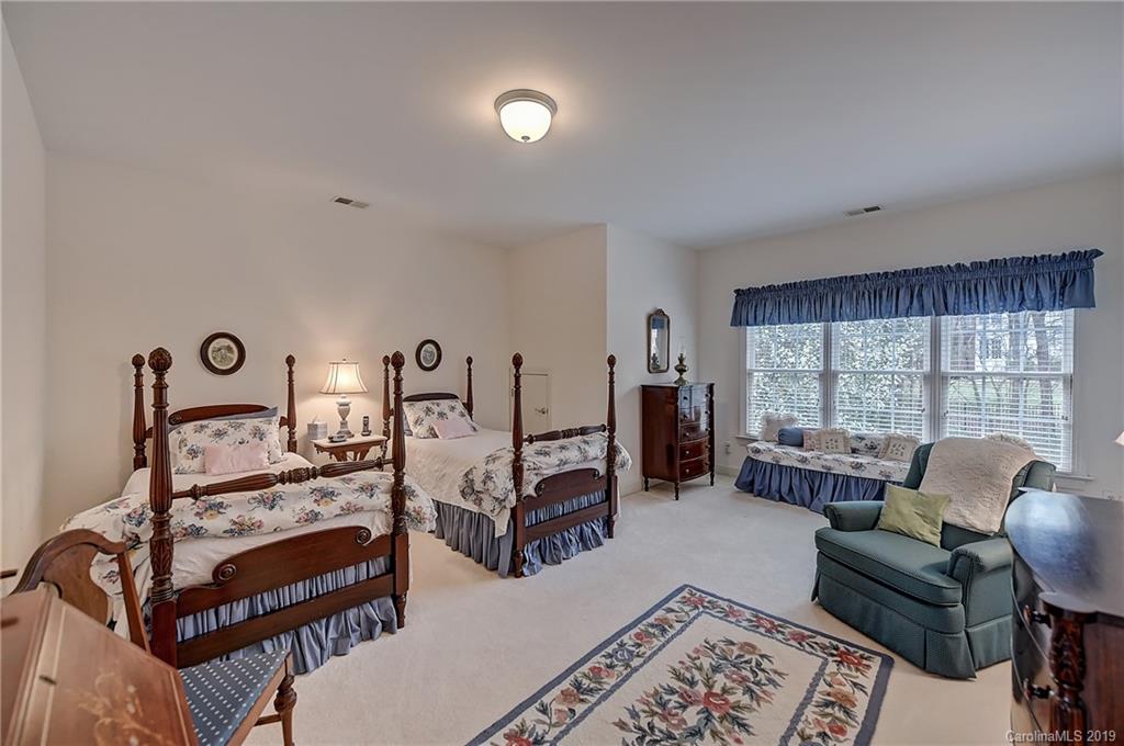 5407 Stallworth Drive Charlotte NC 28226