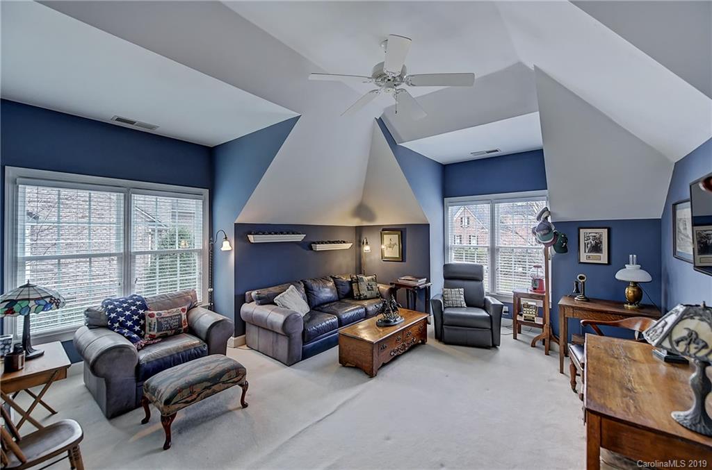 5407 Stallworth Drive Charlotte NC 28226