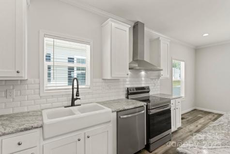 131 Bellamy Road Asheville NC 28806