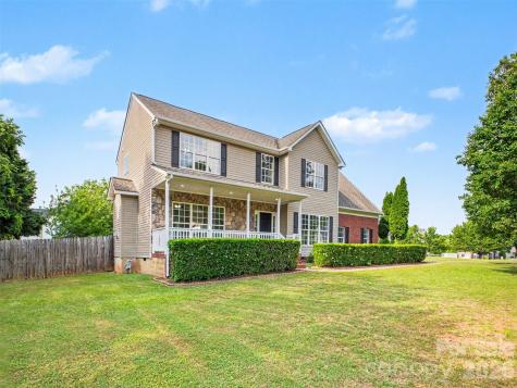 2715 Thornburg Court Monroe NC 28110