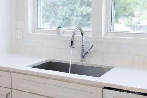 1532 South Point Road Belmont NC 28012