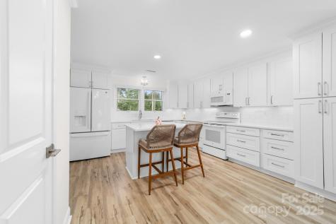 1532 South Point Road Belmont NC 28012