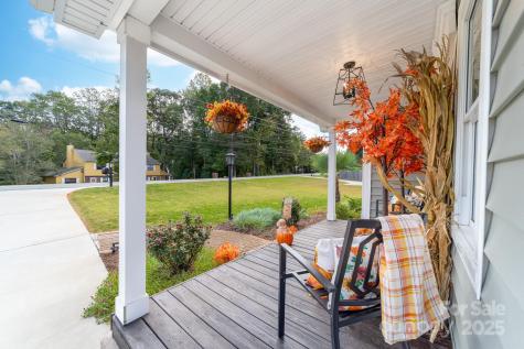 1532 South Point Road Belmont NC 28012