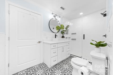 1532 South Point Road Belmont NC 28012