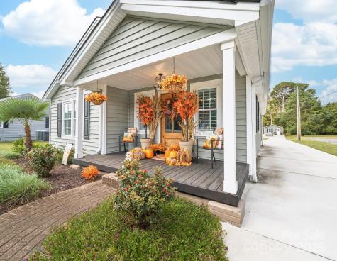 1532 South Point Road Belmont NC 28012