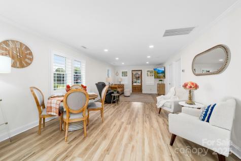 1532 South Point Road Belmont NC 28012