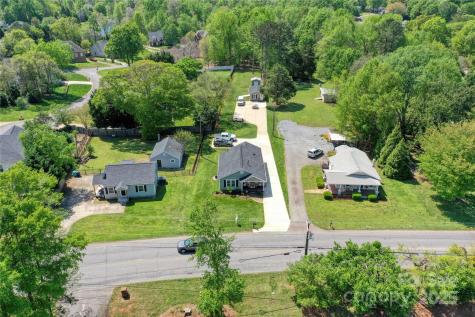 1532 South Point Road Belmont NC 28012