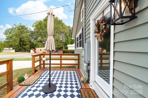 1532 South Point Road Belmont NC 28012