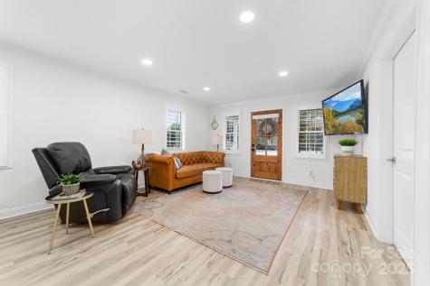 1532 South Point Road Belmont NC 28012