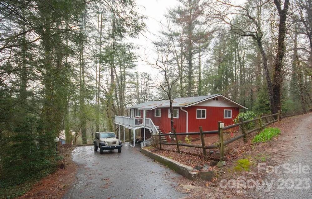 85 Wolf Run Road Franklin NC 28734