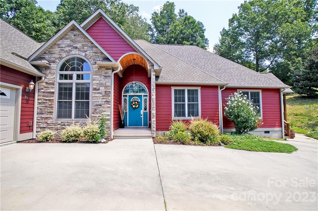 92 Magnolia Farms Drive Asheville NC 28806