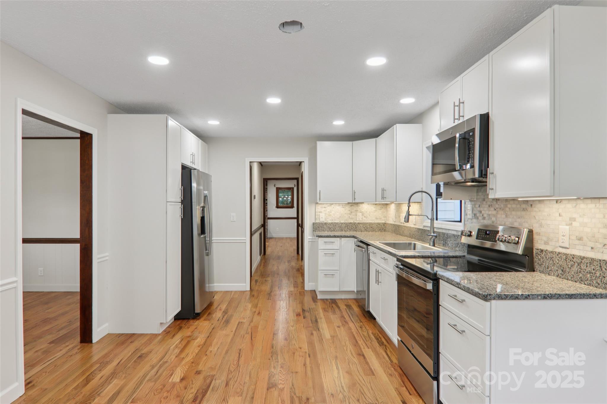5 Timothy Lane Candler NC 28715