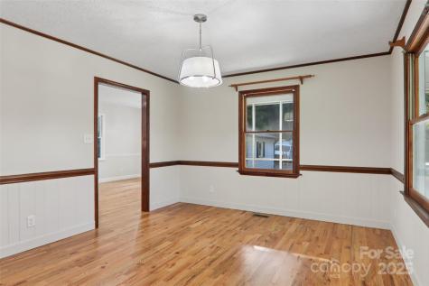 5 Timothy Lane Candler NC 28715