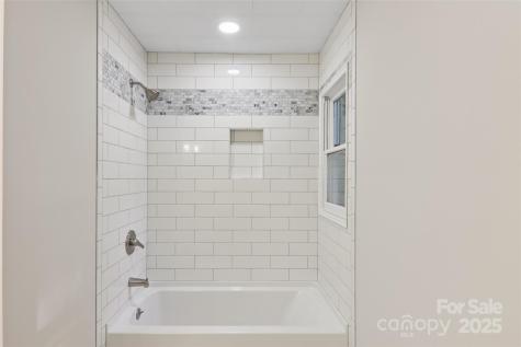 5 Timothy Lane Candler NC 28715