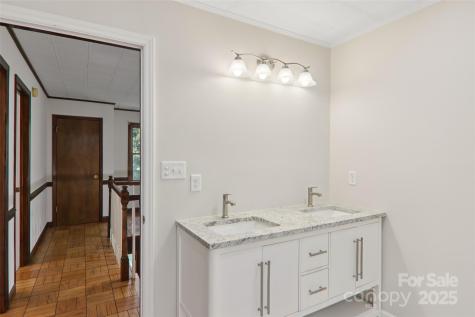5 Timothy Lane Candler NC 28715